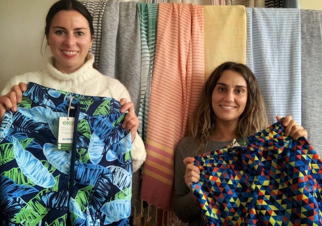 Ropa upcycling: el emprendimiento que convierte residuos textiles y  botellas de plástico en prendas de alta calidad - País Circular